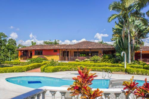 Casa de Campo el Patriarca - Quindio