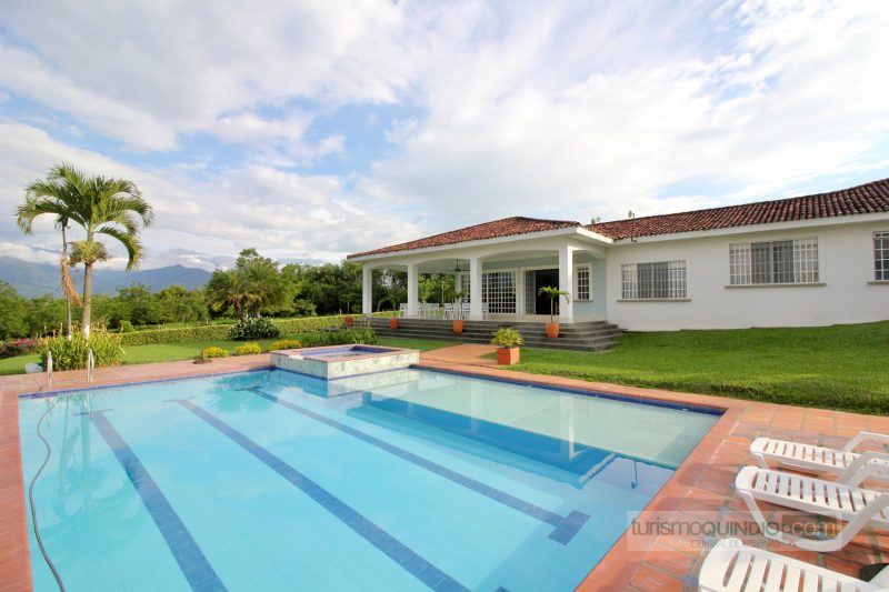 Casas cerca al club campestre Armenia